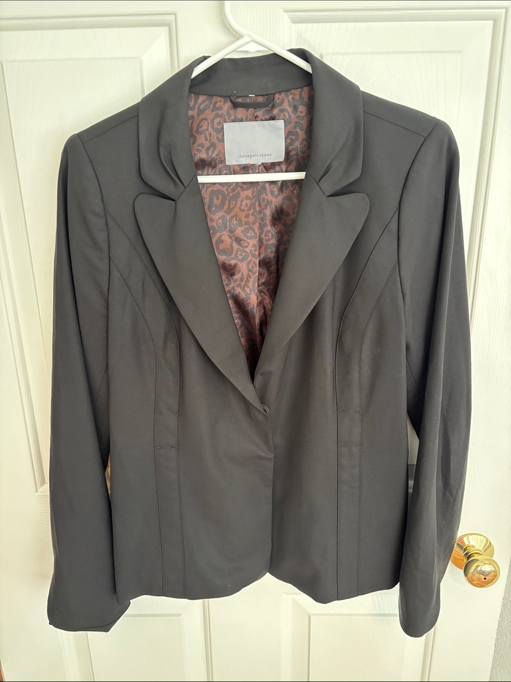 Claiborne black women's blazer with patterned lining